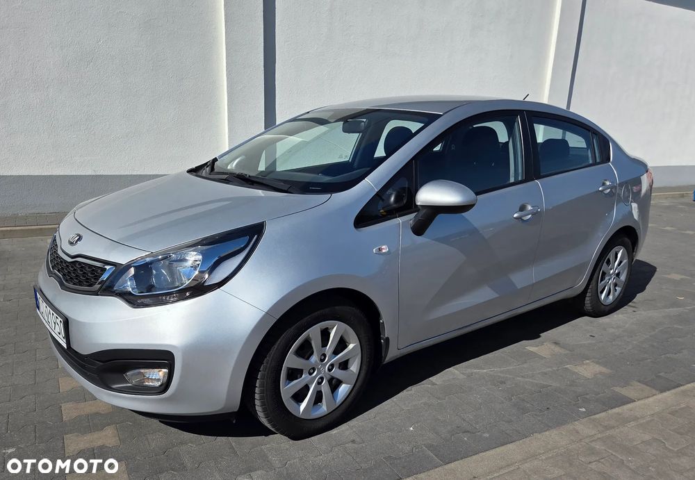 Kia Rio 1.2 M - 1