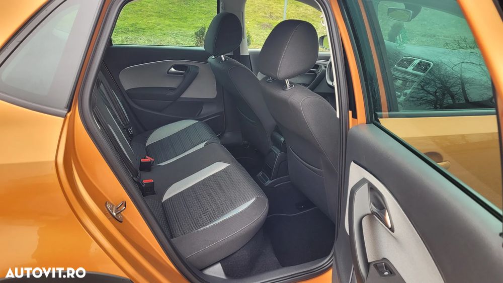 Volkswagen Polo 1.2 TSI (Blue Motion Technology) Cross - 8