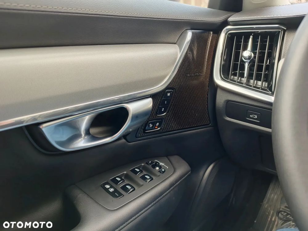 Volvo V90 Cross Country B4 D AWD Ultimate - 11