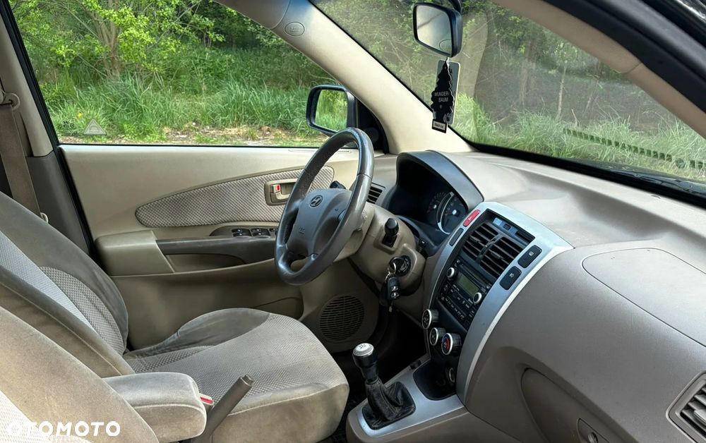 Hyundai Tucson 2.0 2WD GLS - 13