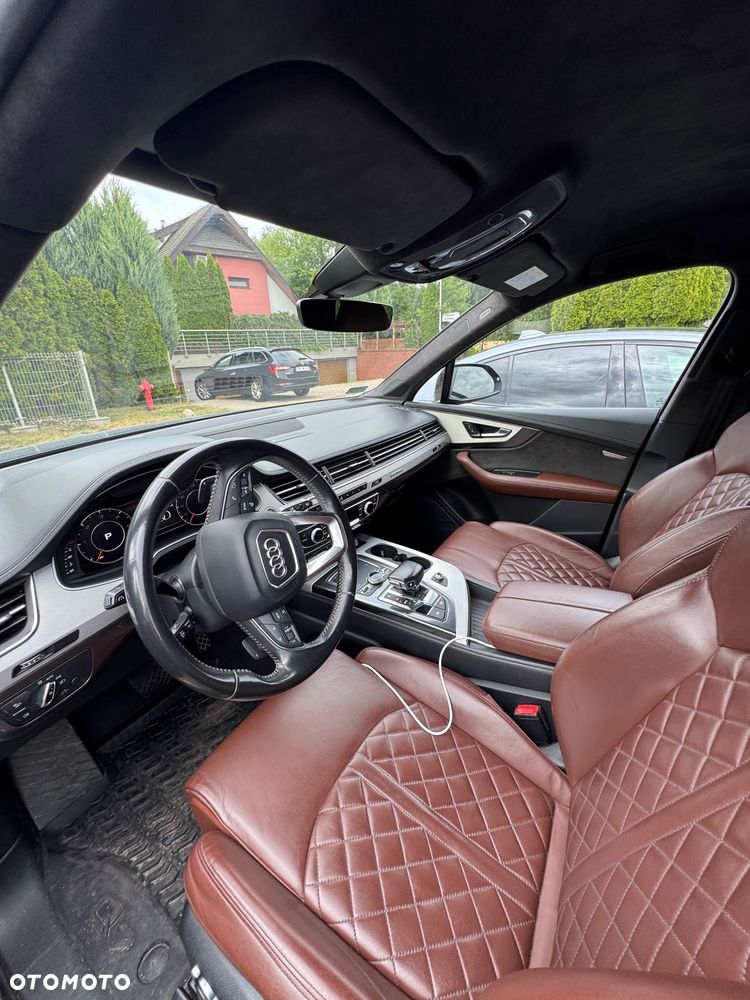 Audi Q7 3.0 TDI Quattro Tiptronic - 5