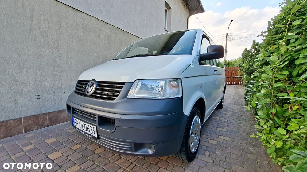 Volkswagen Caravelle L1 Trendline - 2