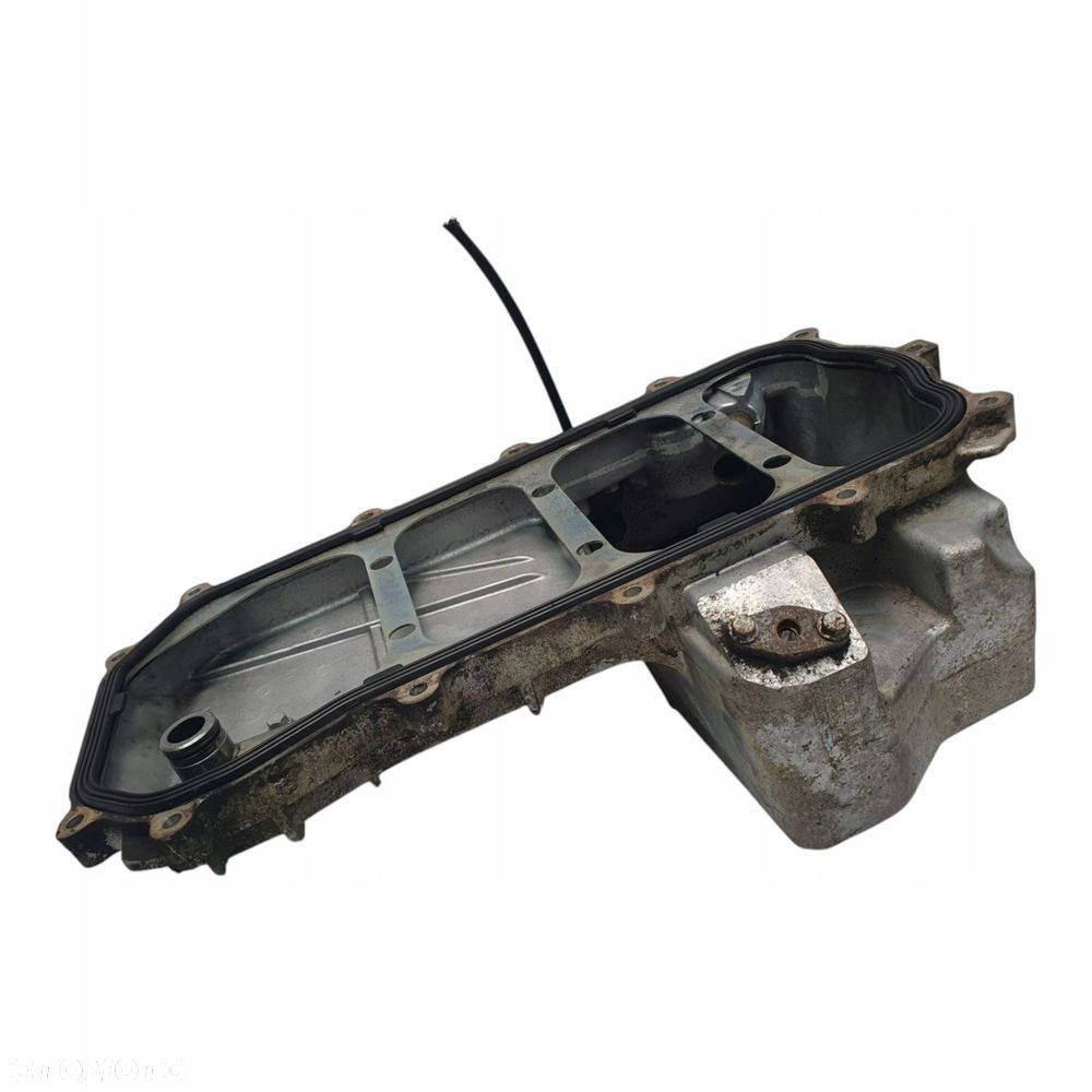 MISKA OLEJOWA oleju Mitsubishi Fuso Canter 3.0 D 504334297 - 4