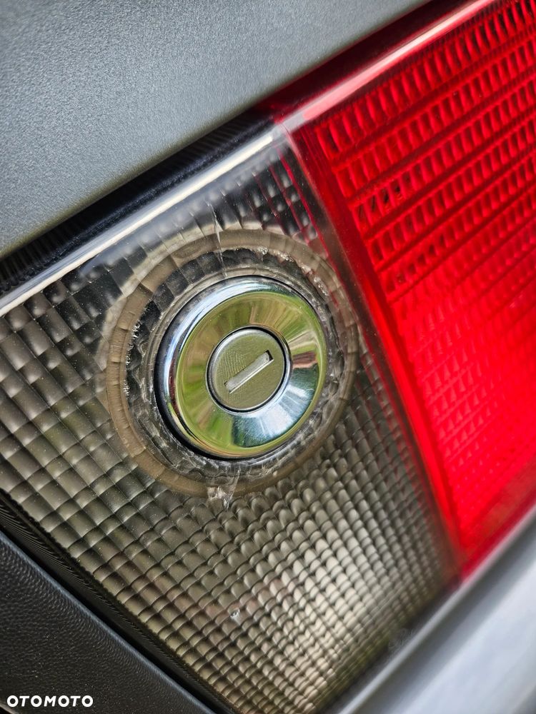Audi 100 2.8 E - 35