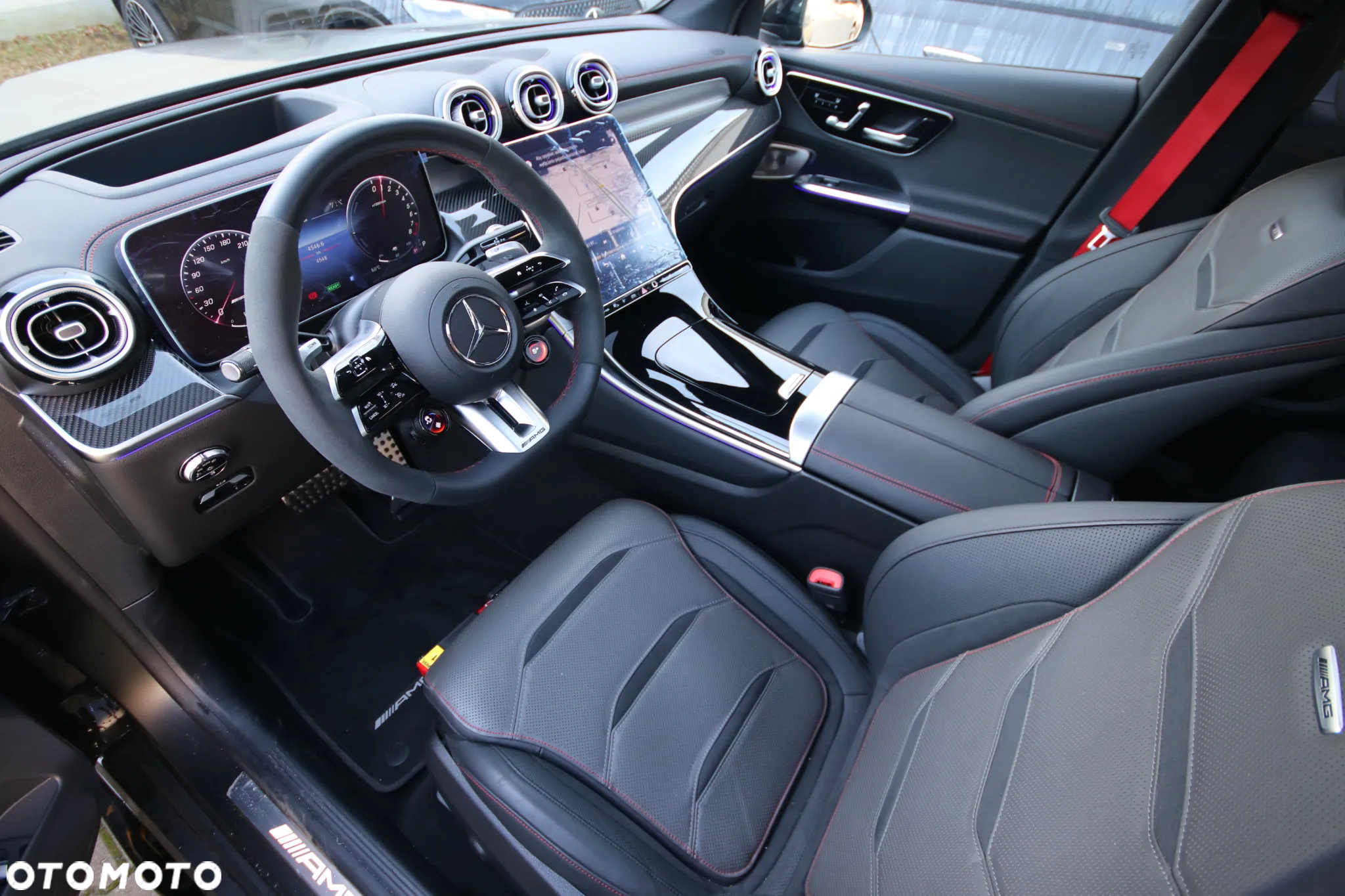Mercedes-Benz GLC AMG 63 S E Performance AMG Speedshift MCT9G AMG Line Premium - 13