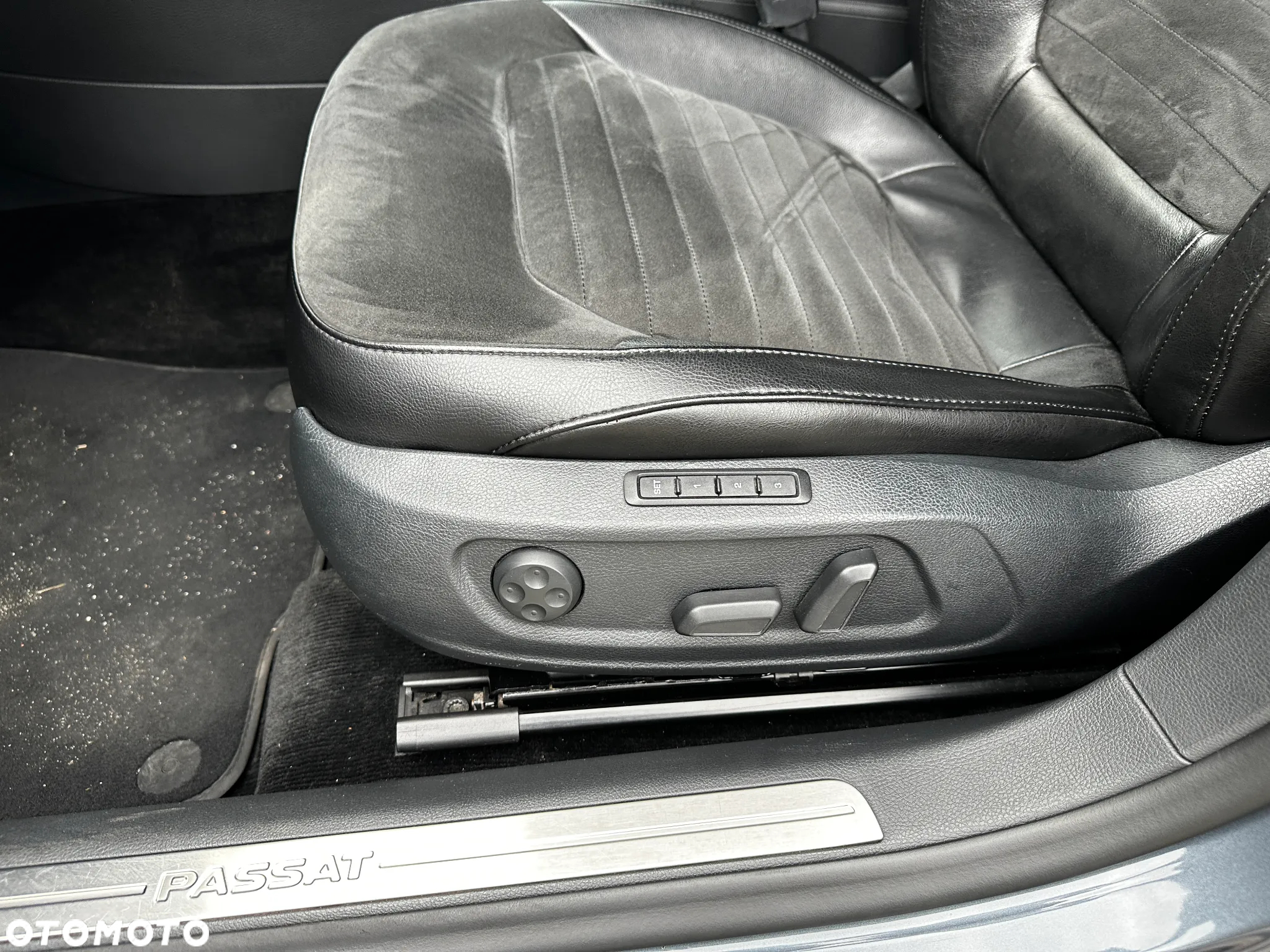 Volkswagen Passat - 21