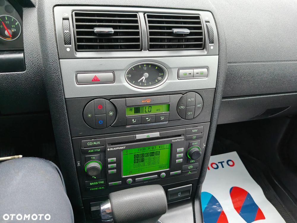 Ford Mondeo 2.0 Ghia X100 / X - 23
