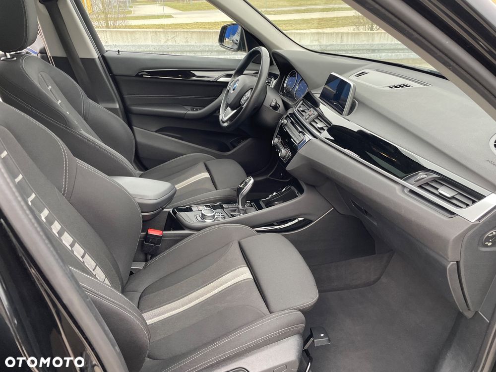 BMW X1 sDrive18i Sport Line - 21