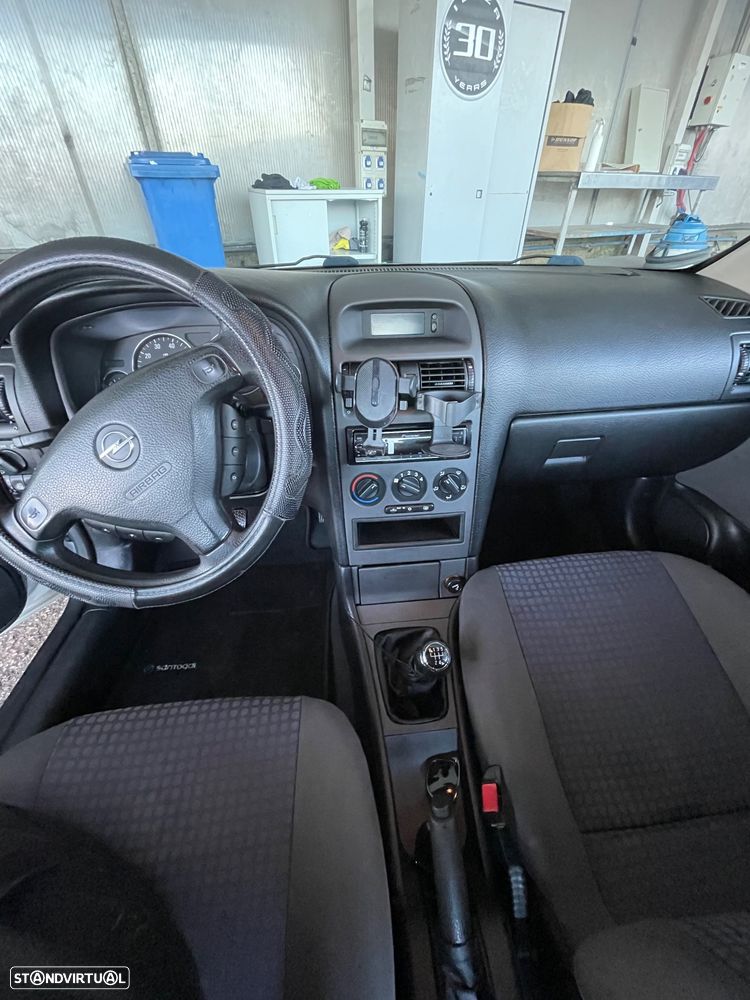 Opel Astra - 5