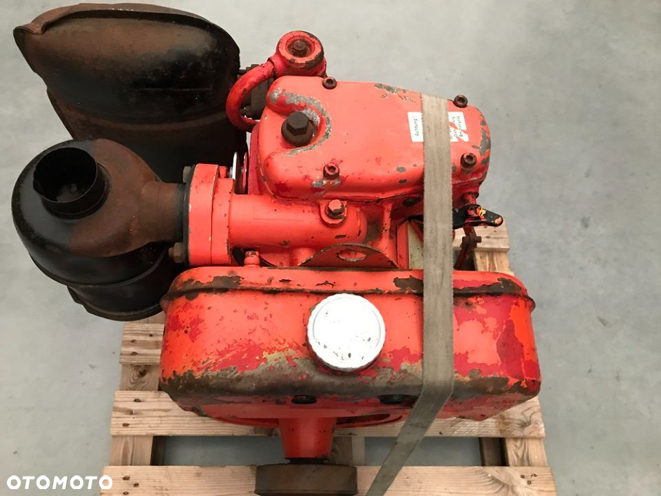 SILNIK HATZ E89 FG-211 kompletny 3500netto - 5