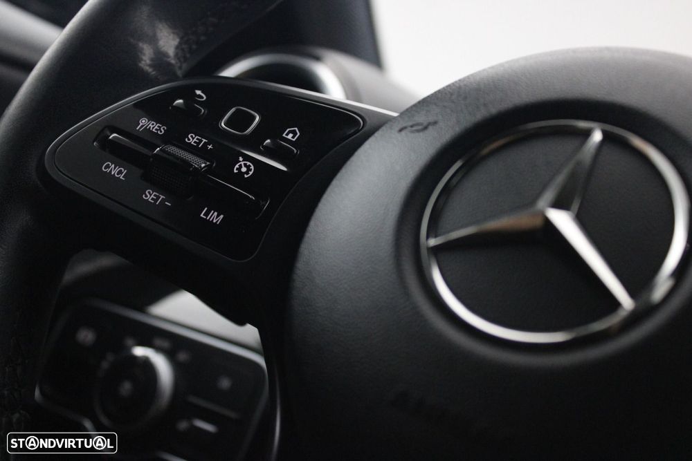 Mercedes-Benz CLA 180 d Shooting Brake Style Aut. - 11