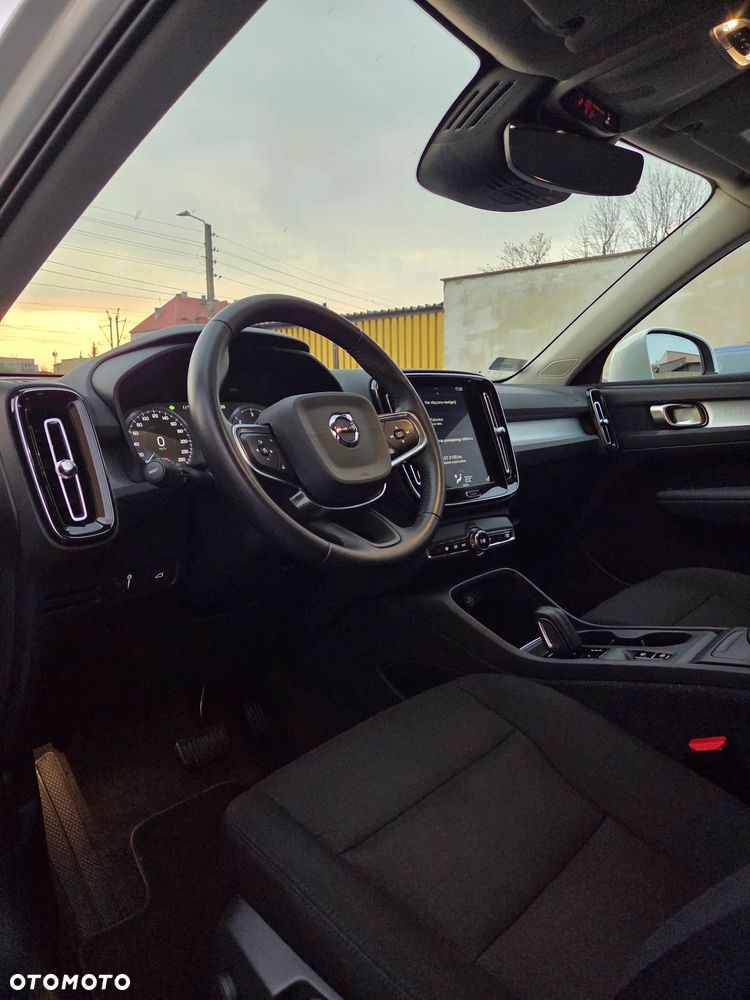 Volvo XC 40 D3 SCR Momentum - 14