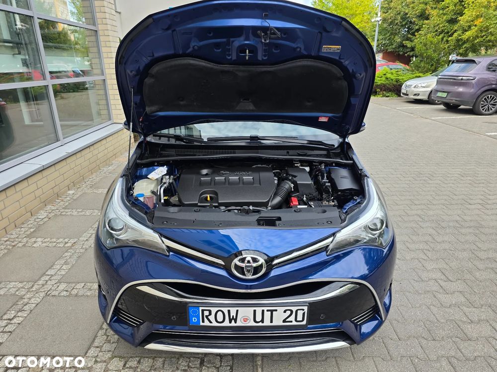Toyota Avensis 1.8 Prestige - 12