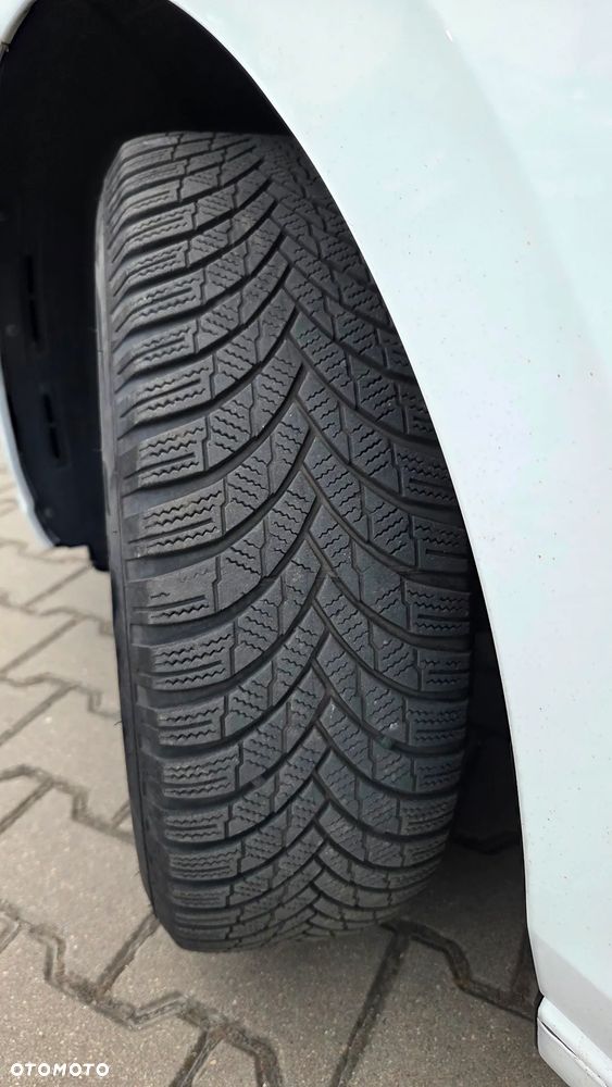 Volkswagen Golf 1.0 TSI Life - 27