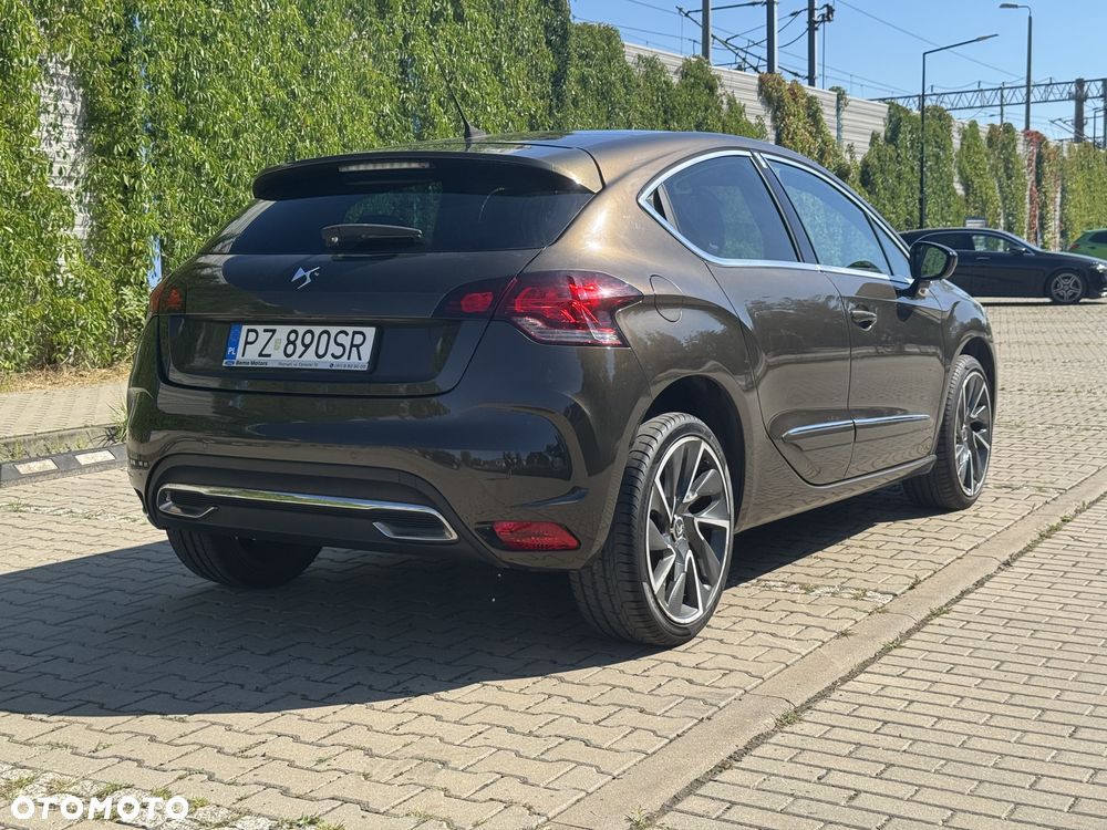 Citroën DS4 1.6 THP SportChic - 12