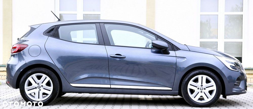 Renault Clio - 20