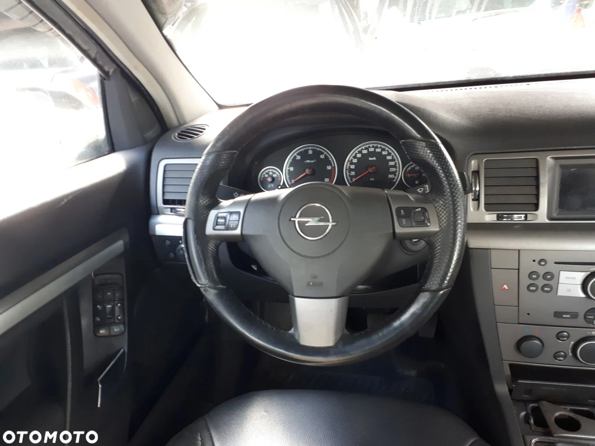 OPEL VECTRA C LIFT KOMBI 05-08 1.9 CDTI KLAPA TYŁ BAGAŻNIKA Z20R - 20