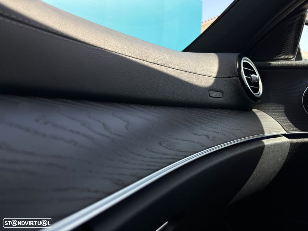Mercedes-Benz E 300 de 9G-TRONIC AMG Line - 30