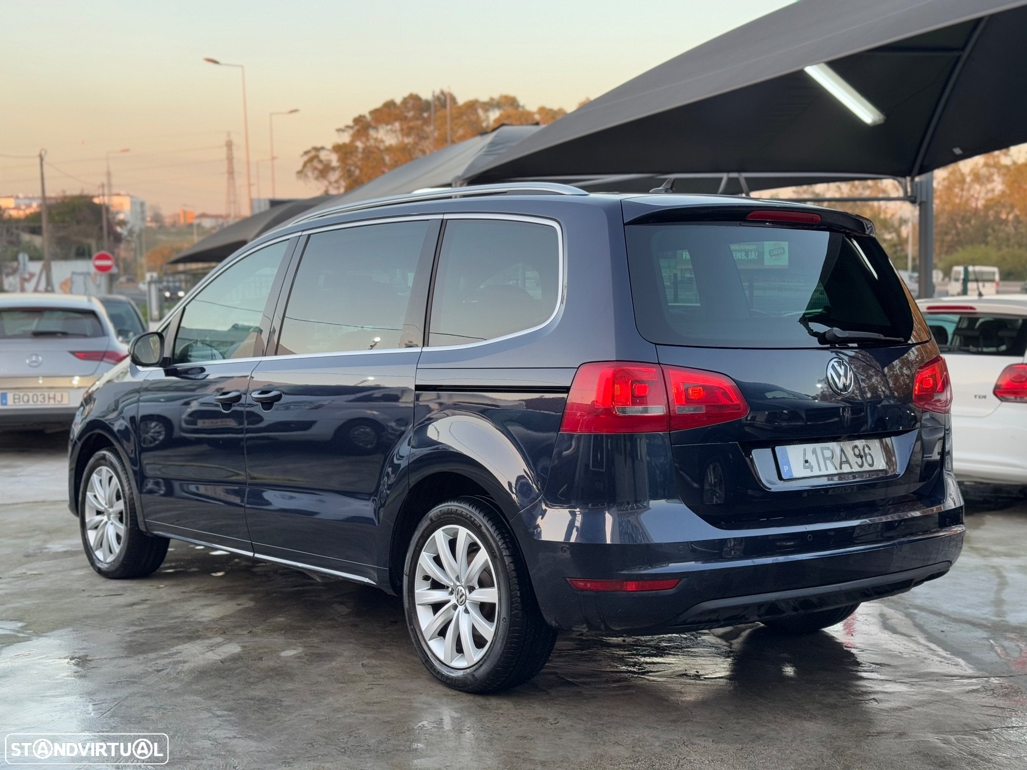 VW Sharan 2.0 TDI DSG Highline - 3