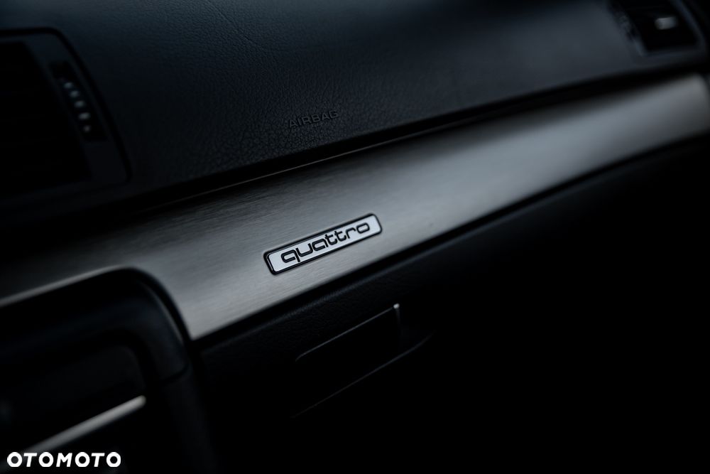 Audi A4 Limousine 1.8 T quattro - 30