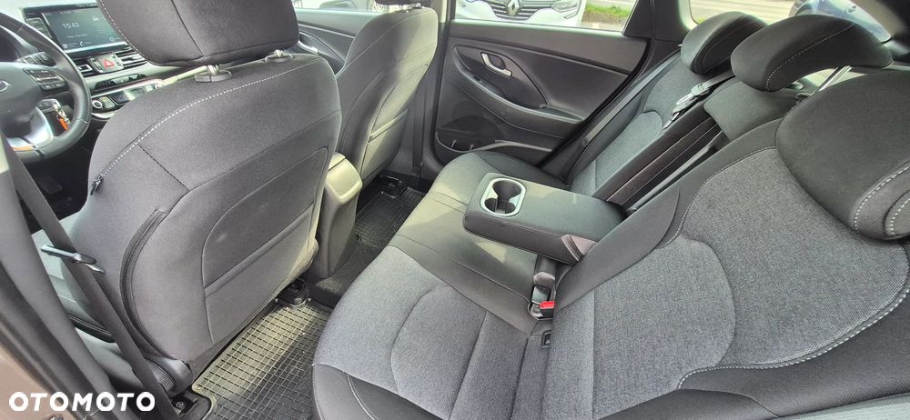 Hyundai i30 1.5 T-GDI 48V-Hybrid EDITION 30 - 10