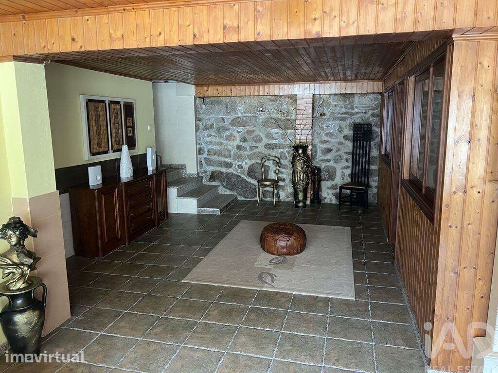 Casa / Villa T4 em Cambra e Carvalhal de Vermilhas de 111 m2 - Grande imagem: 2/20