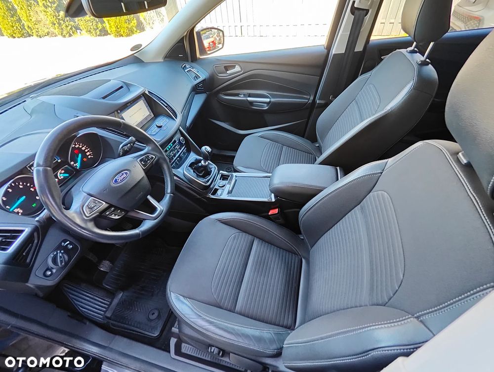 Ford Kuga 2.0 TDCi 4WD Titanium - 11