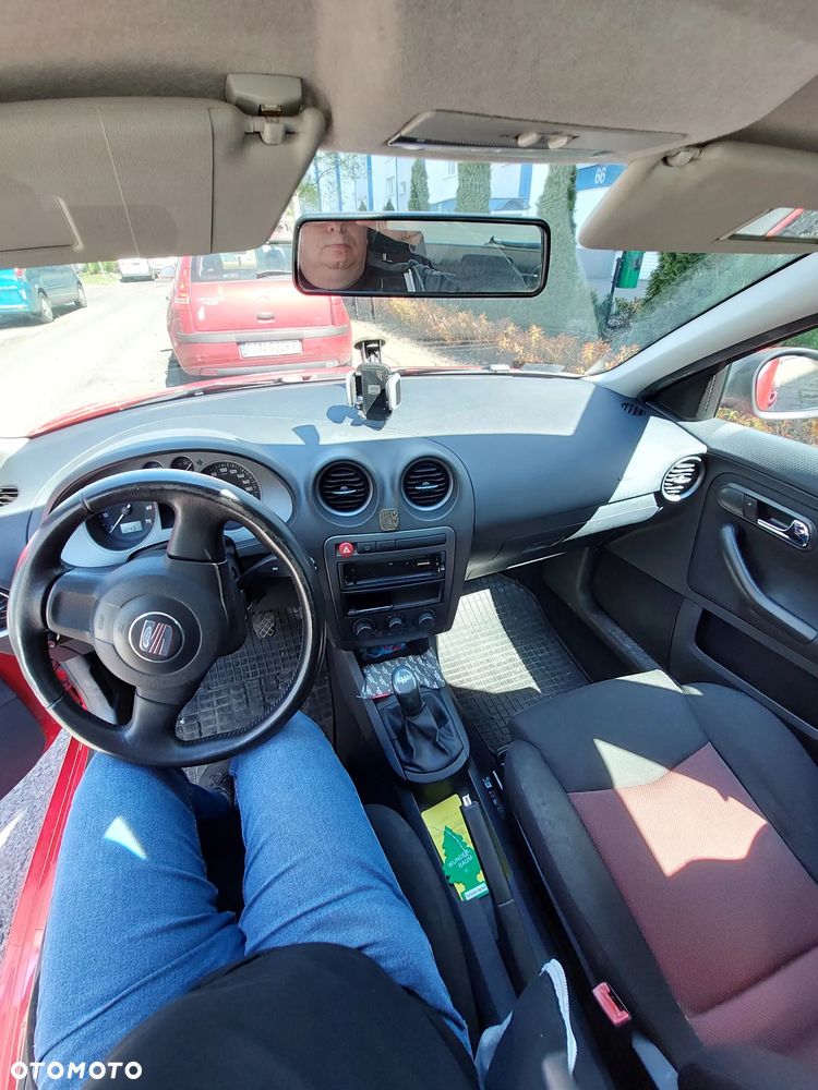 Seat Ibiza 1.4 16V Sport - 11