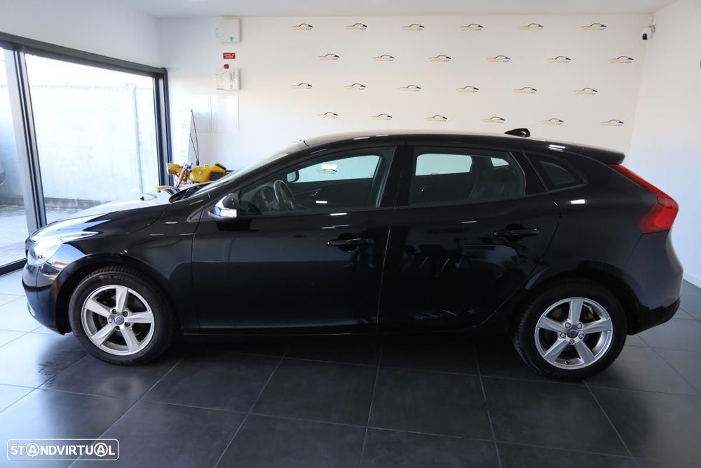 Volvo V40 2.0 D2 Kinetic - 3