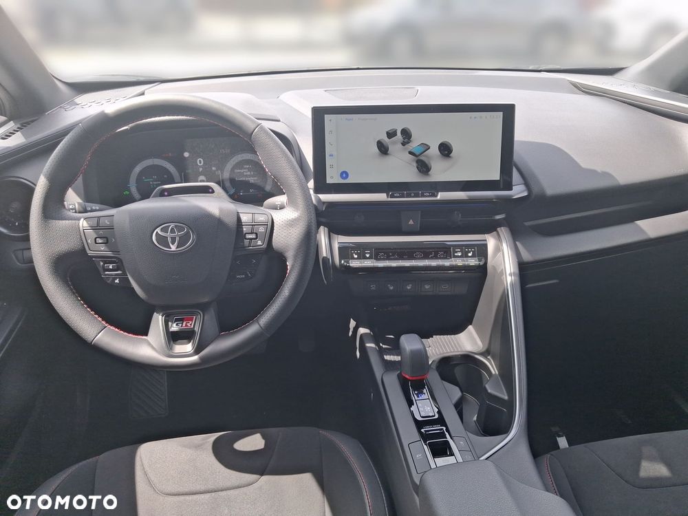 Toyota C-HR - 13