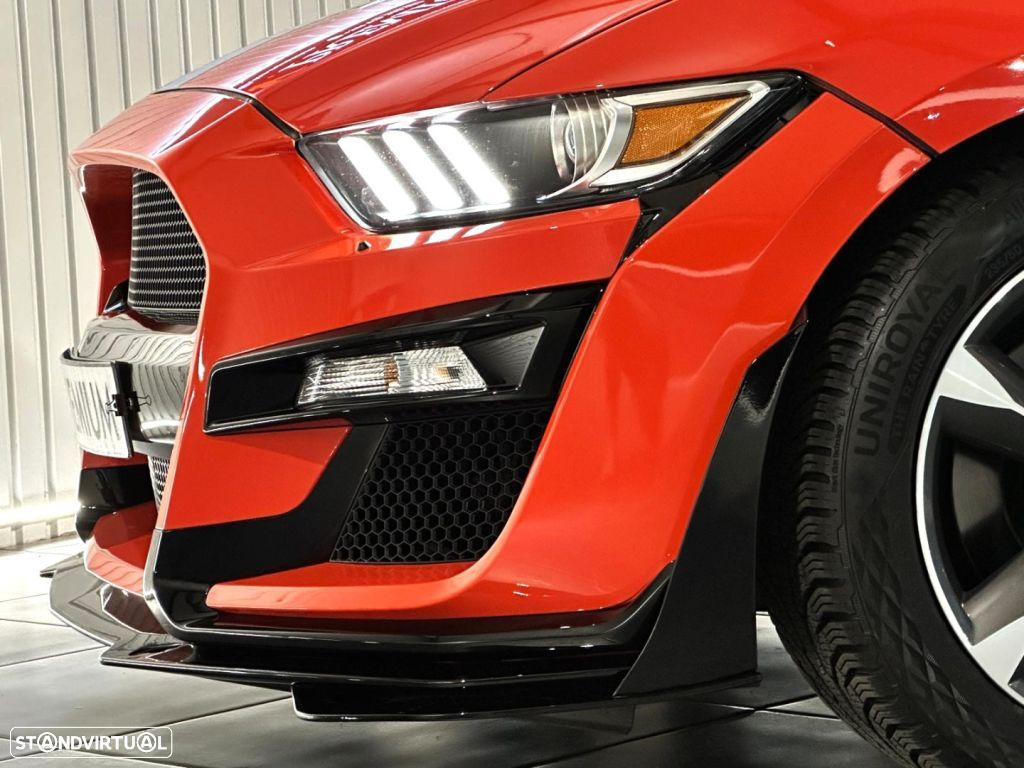 Ford Mustang - 43