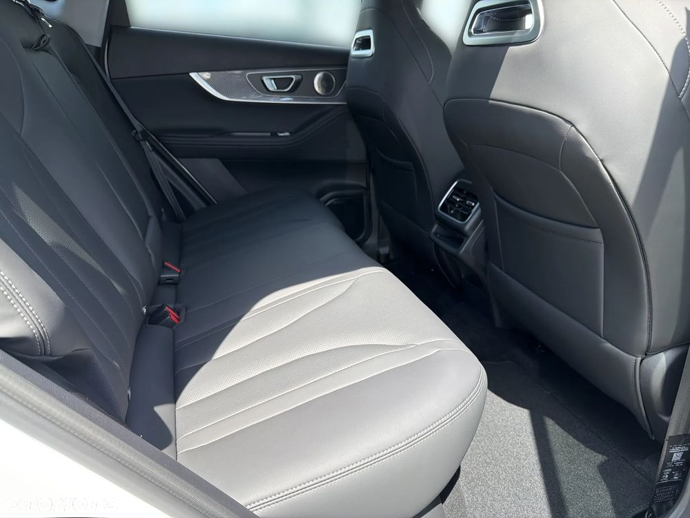 Chery Tiggo 7 1.5 T-GDI Super Hybrid Prestige DHT - 30