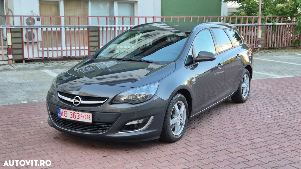 Opel Astra 1.7 CDTI DPF Style - 1
