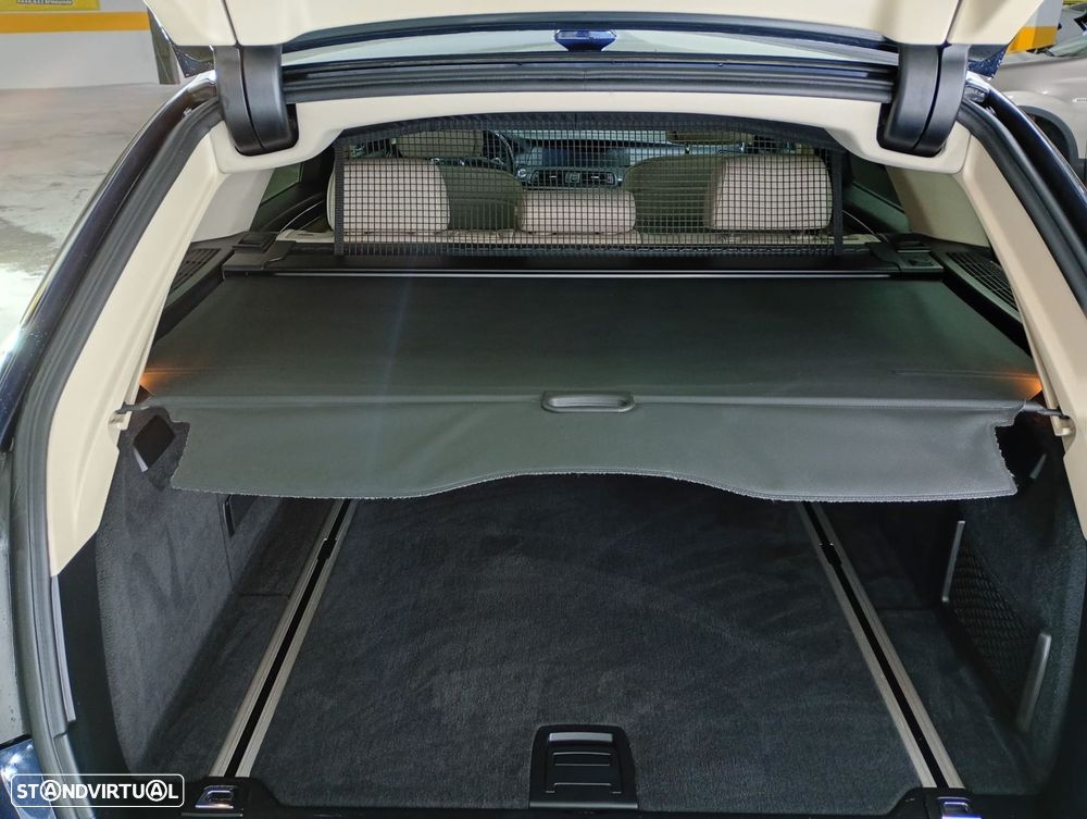 BMW 520 d xDrive Line Luxury Auto - 31