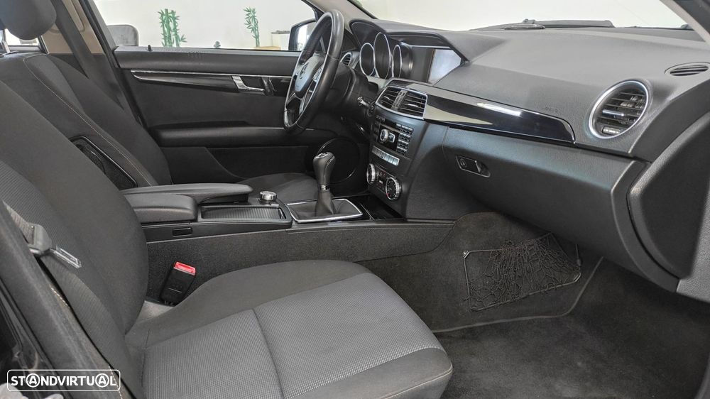 Mercedes-Benz C 220 CDi Avantgarde BlueEfficiency - 7