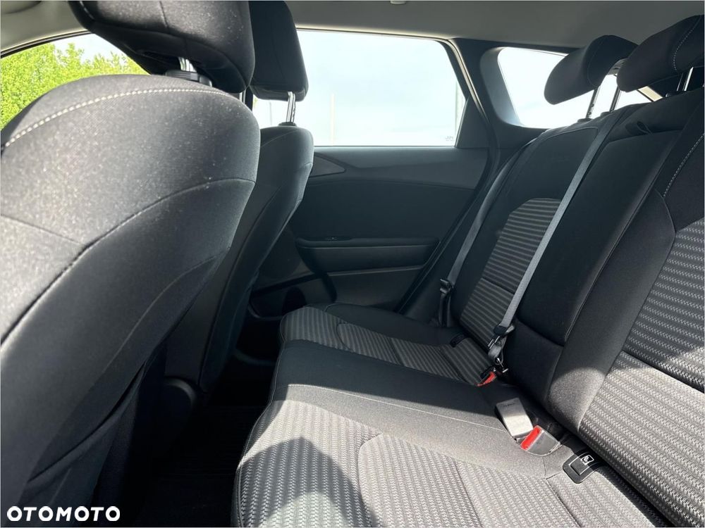 Kia Ceed 1.5 T-GDI M - 11