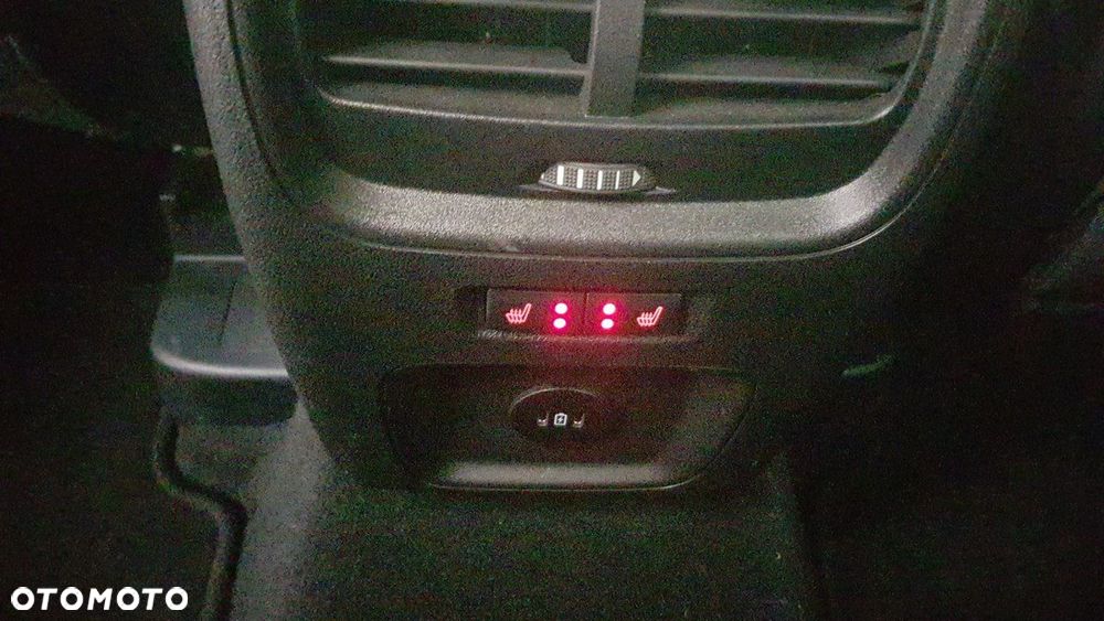 Ford Kuga - 18