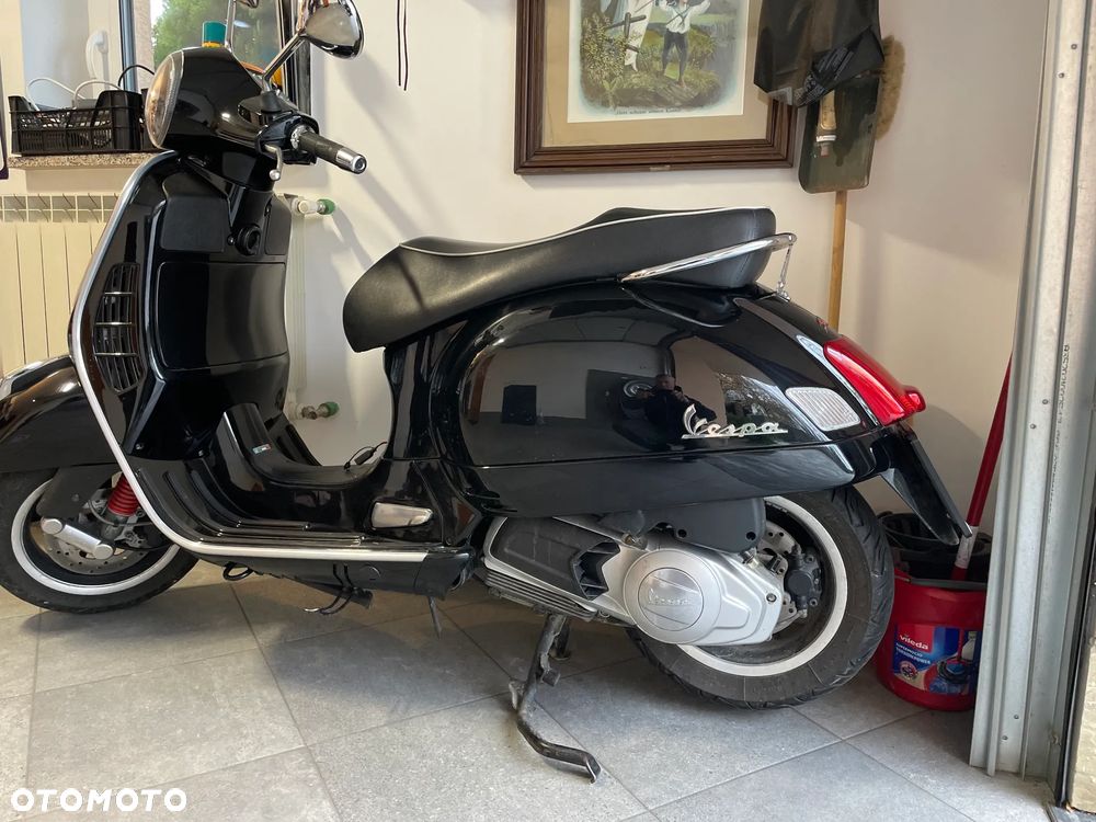 Vespa GTS - 6