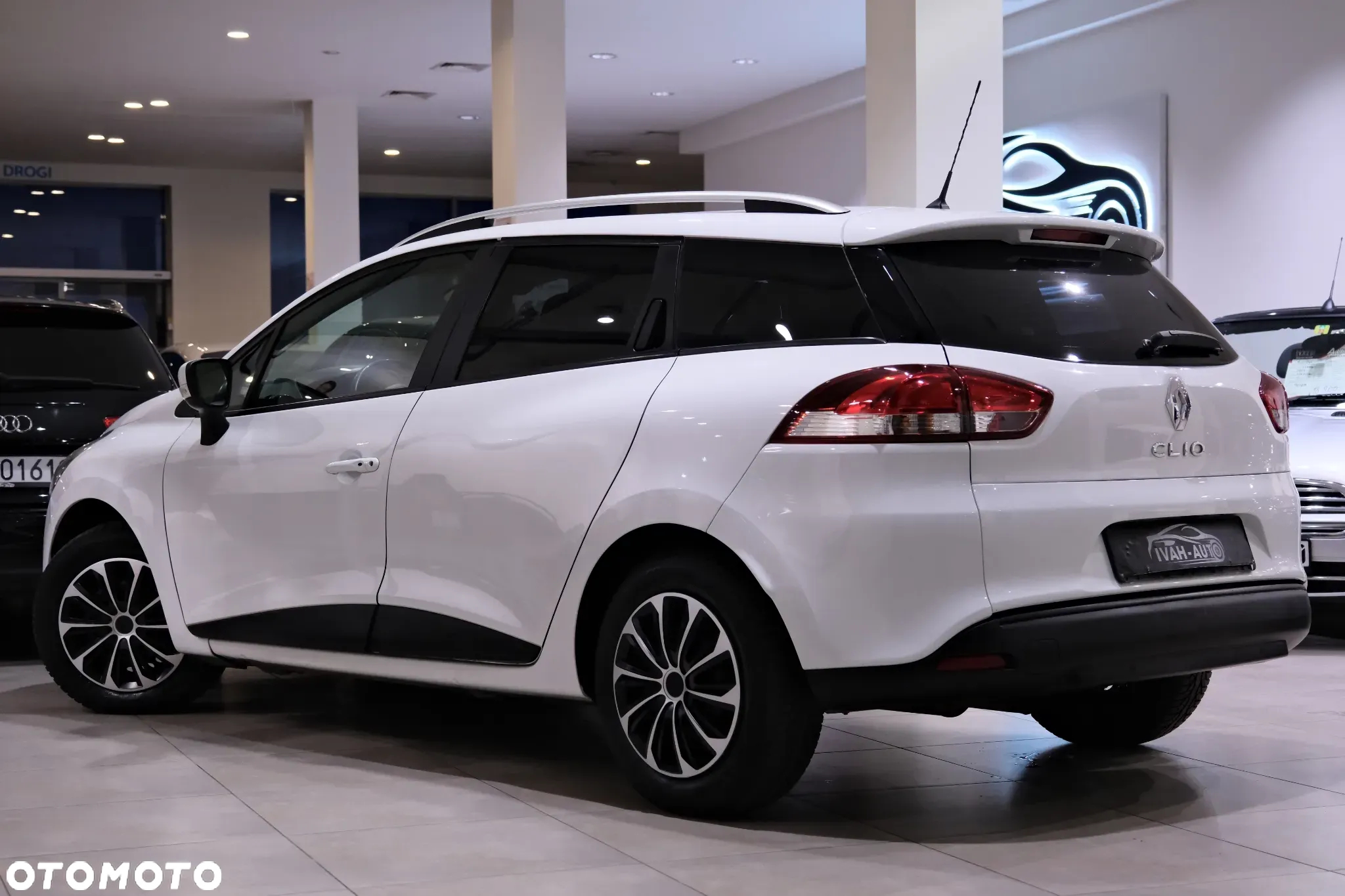 Renault Clio 1.2 TCe GT 120 EDC - 10