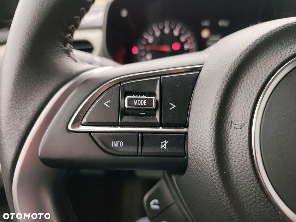 Suzuki Swift 1.2 Dualjet SHVS Premium Plus - 21