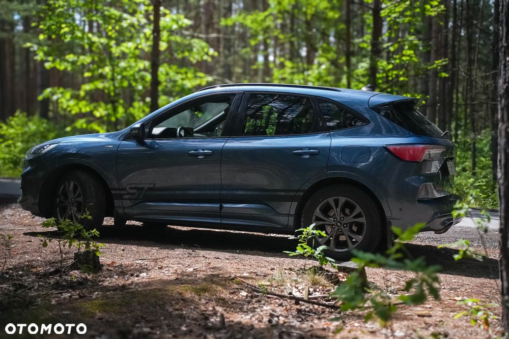 Ford Kuga 1.5 EcoBoost FWD ST-Line X - 4