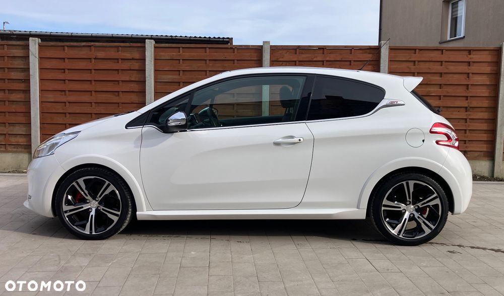Peugeot 208 1.6 THP GTi - 6