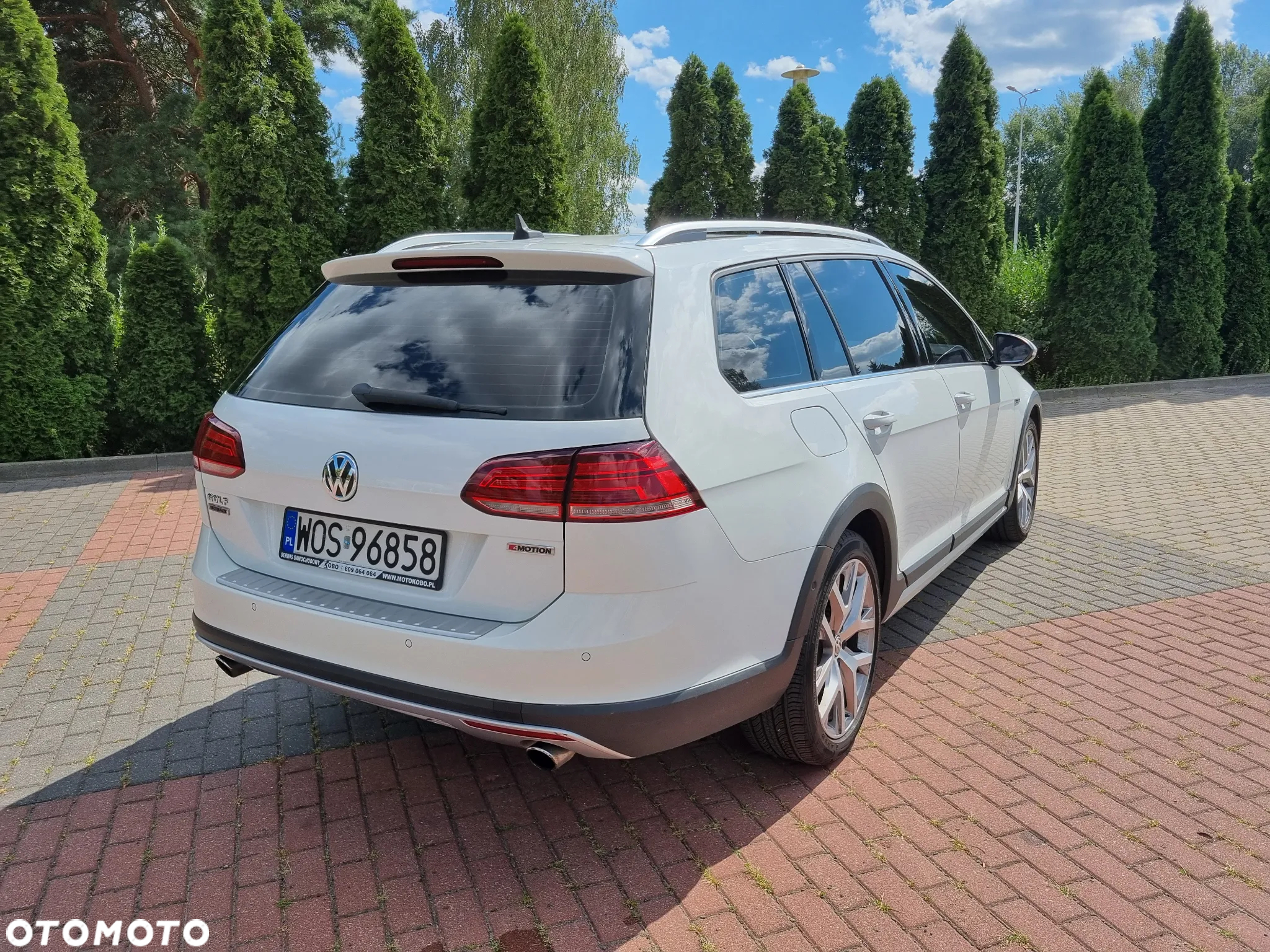 Volkswagen Golf - 16