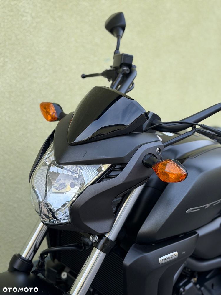 Honda CTX - 29