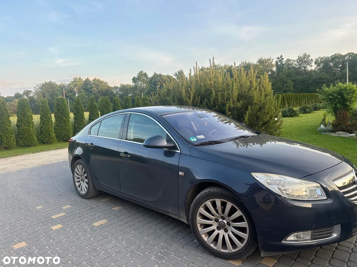 Opel Insignia - 2