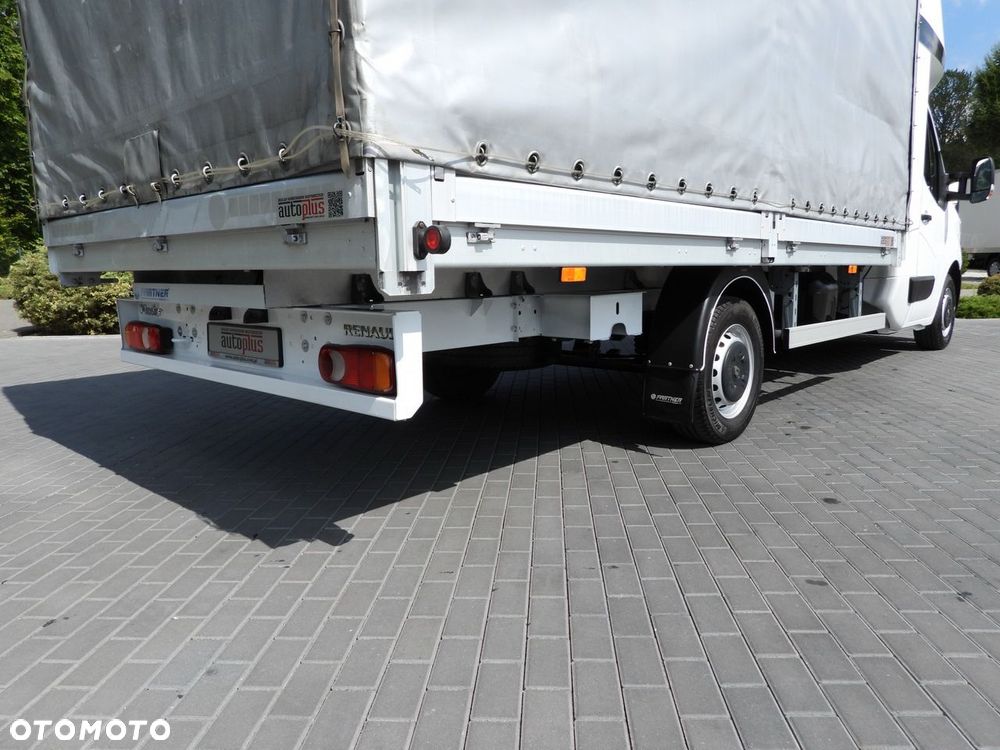 Renault MASTER PLANDEKA 8 PALET WEBASTO TEMPOMAT LEDY PNEUMATYKA KLIMATYZACJA  165KM - 24