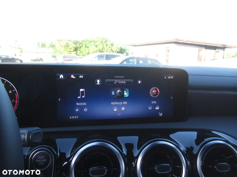 Mercedes-Benz CLA 180 mHEV 7G-DCT - 30