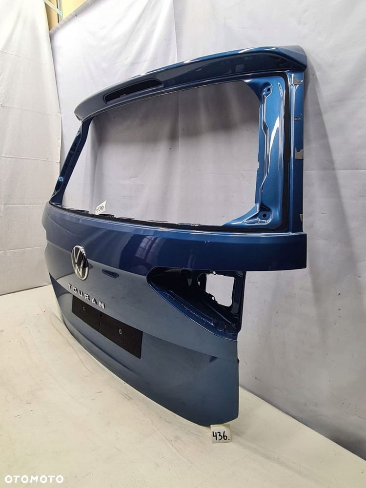 VW Touran klapa bagażnika tył 5TA - 6