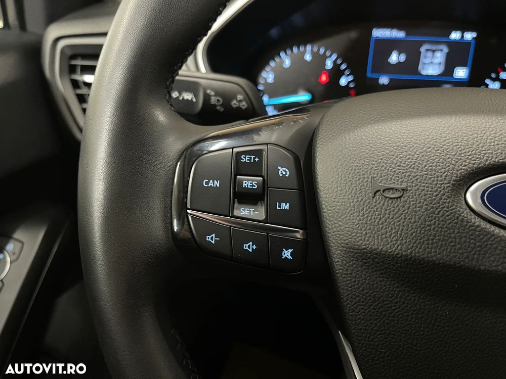 Ford Focus 1.0 EcoBoost Trend Edition - 19