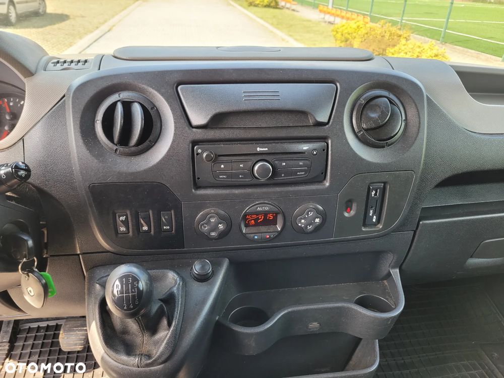 Renault Master - 24